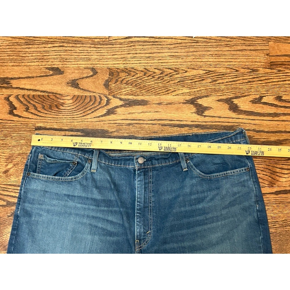 Levi Strauss 541 Men's Jeans 46x32, Dark Blue Denim - Picture 4 of 9